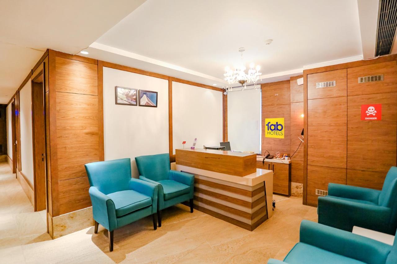 Fabhotel Hexa Chhatarpur Нью-Дели Экстерьер фото